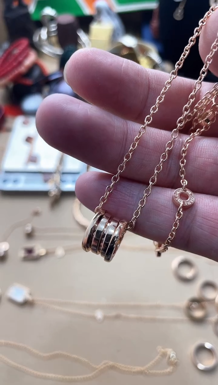 瓷片嘉荣当康8号铺208