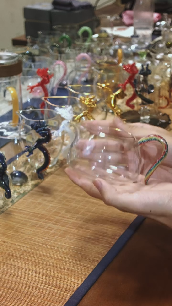 【闪购商品】彩虹描金聚宝公道杯晶焱金标