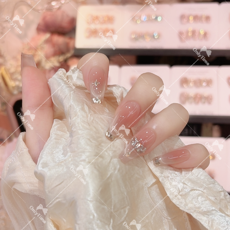 【记忆之芯】轻奢设计裸色高级感穿戴甲镶钻日常简约显白美甲手工