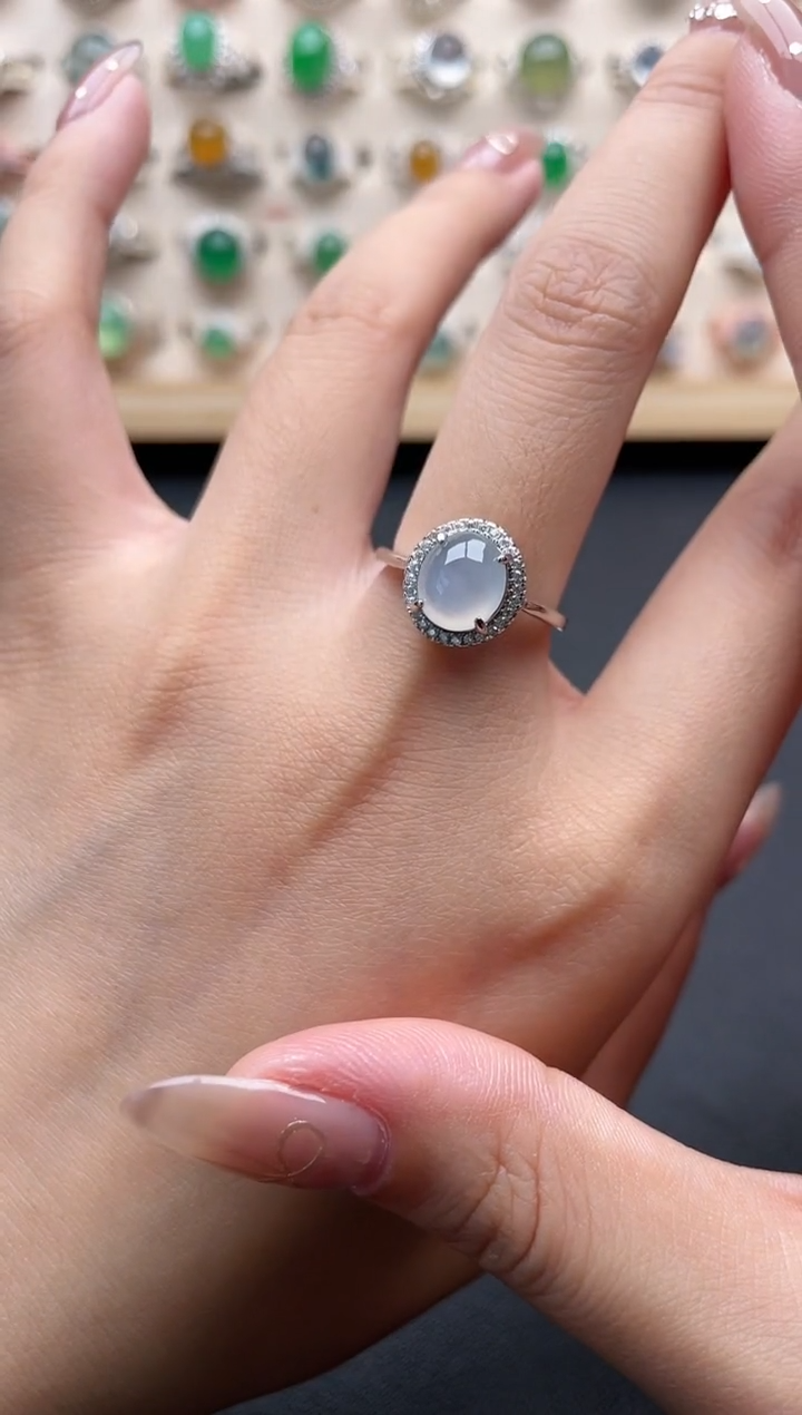 【闪购商品】翡翠戒指银S925镶嵌一物一证一礼盒