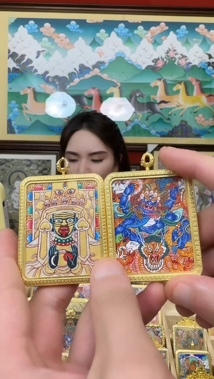 吊坠扎老师。大黑双面-热贡纯手绘唐卡吊坠