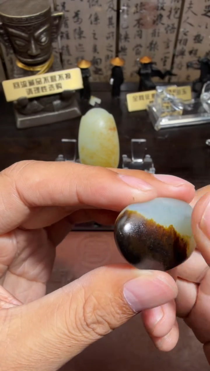 未镶嵌和田玉挂件和田玉