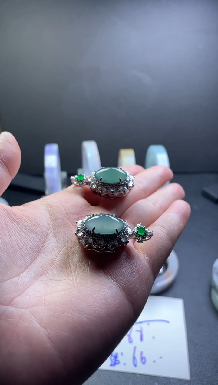 【闪购商品】翡翠颈饰未镶嵌翡翠吊坠多样性发一