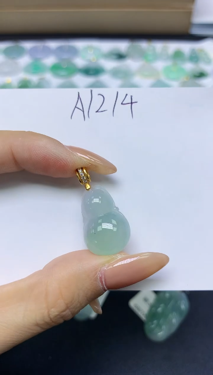 颈饰未镶嵌翡翠天然缅甸A货翡翠百元以上9元证书费自理