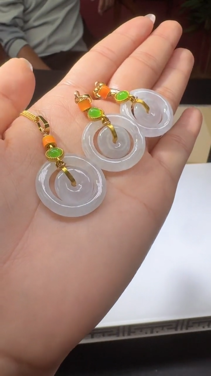 颈饰未镶嵌翡翠39624多样性发其一