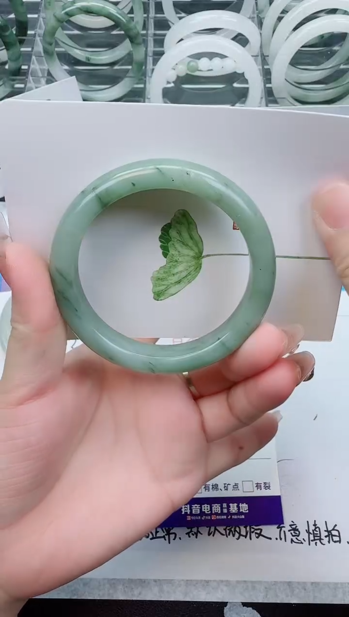 【闪购商品】石英质玉手镯未镶嵌355号/56-57圈