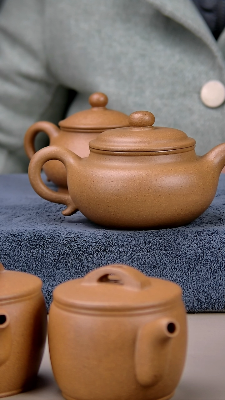 【闪购商品】紫砂茶壶240/250梨皮黄段