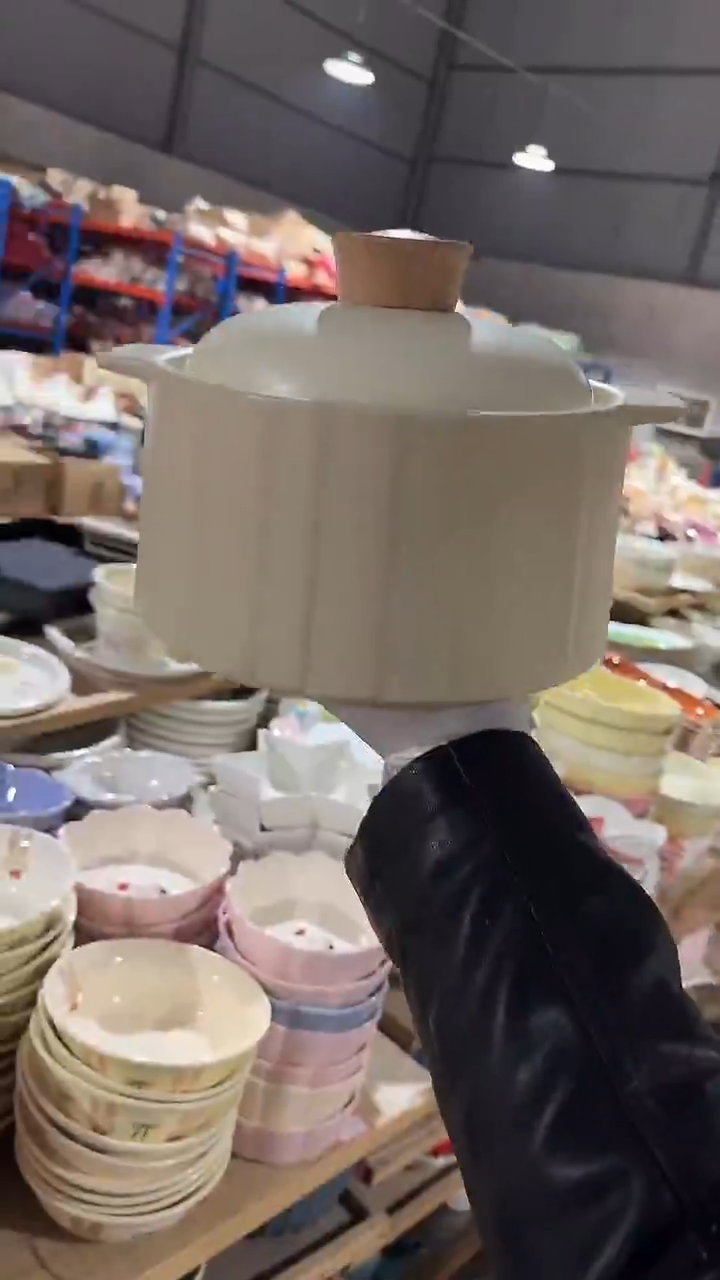陶瓷2.5升砂锅微瑕 凑满20元包邮