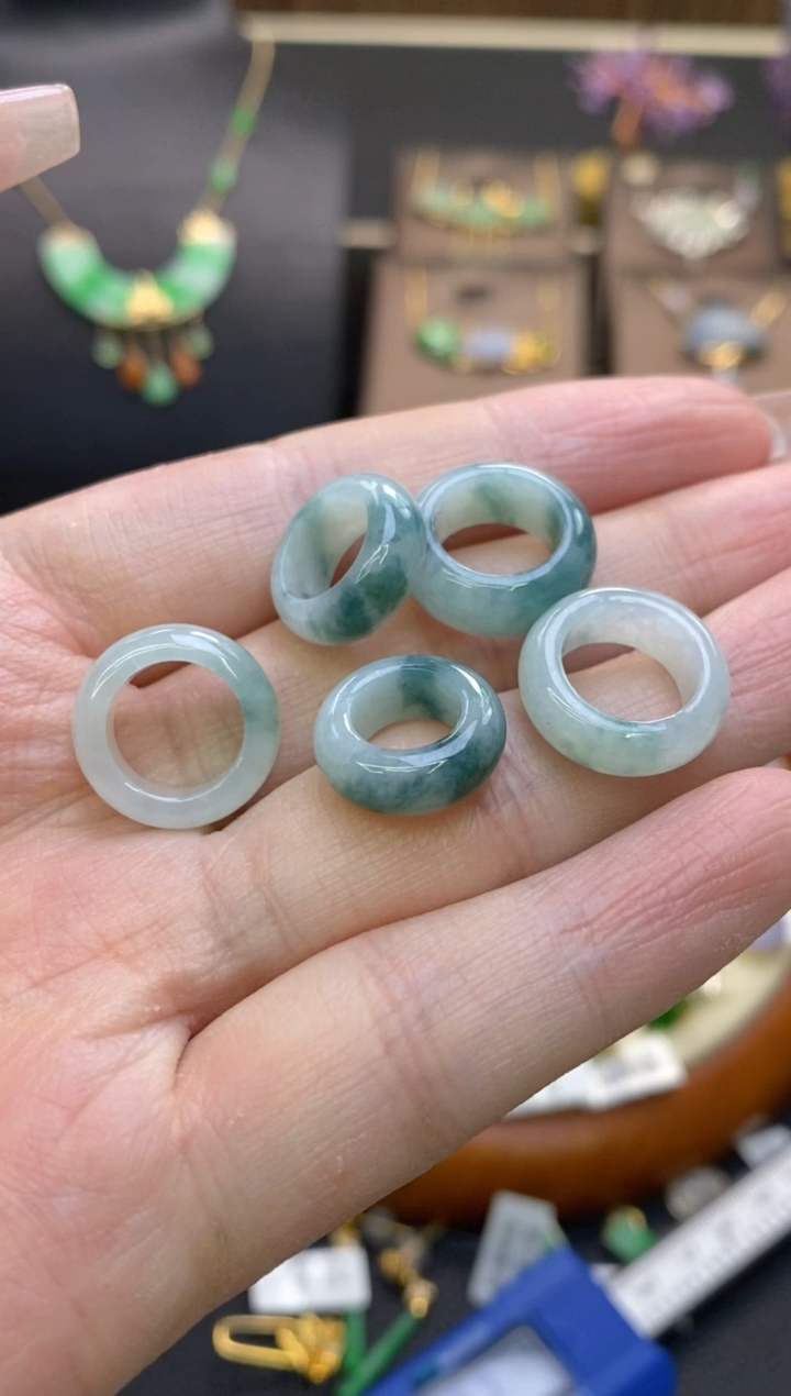 【闪购商品】翡翠颈饰未镶嵌多样性发其一净货12456