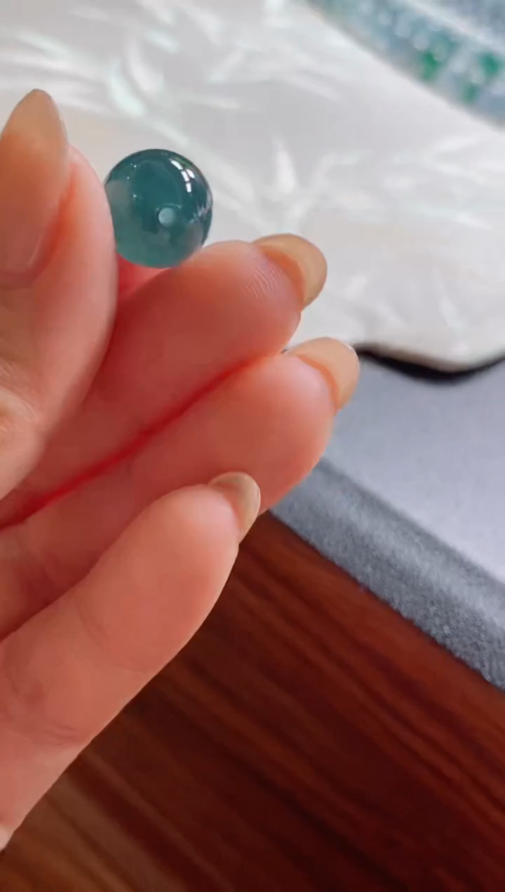 颈饰未镶嵌翡翠0517727858（卡十二左右）