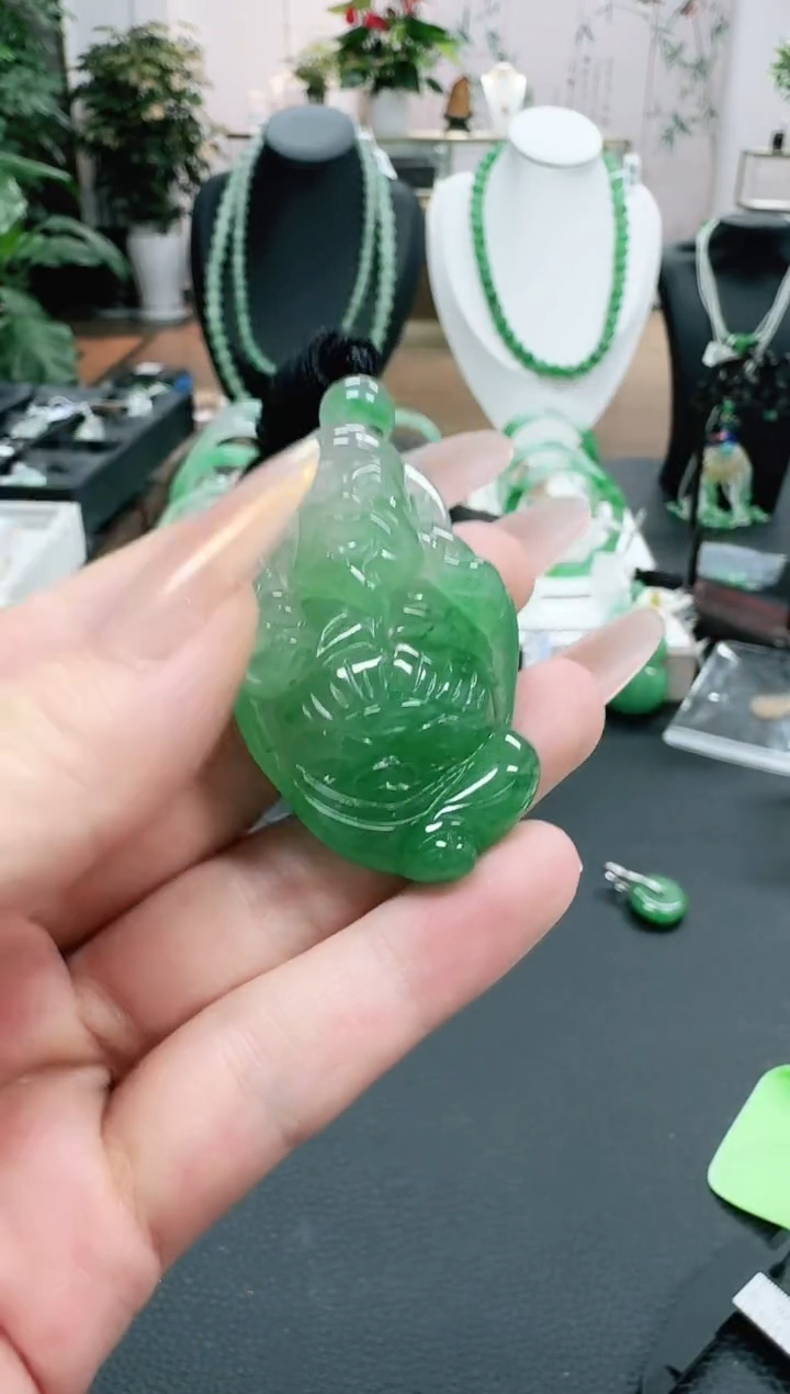 未镶嵌1石英质玉（非洲翠）/4529