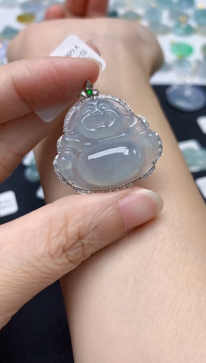 翡翠18K金镶嵌颈饰天然缅甸A货翡翠