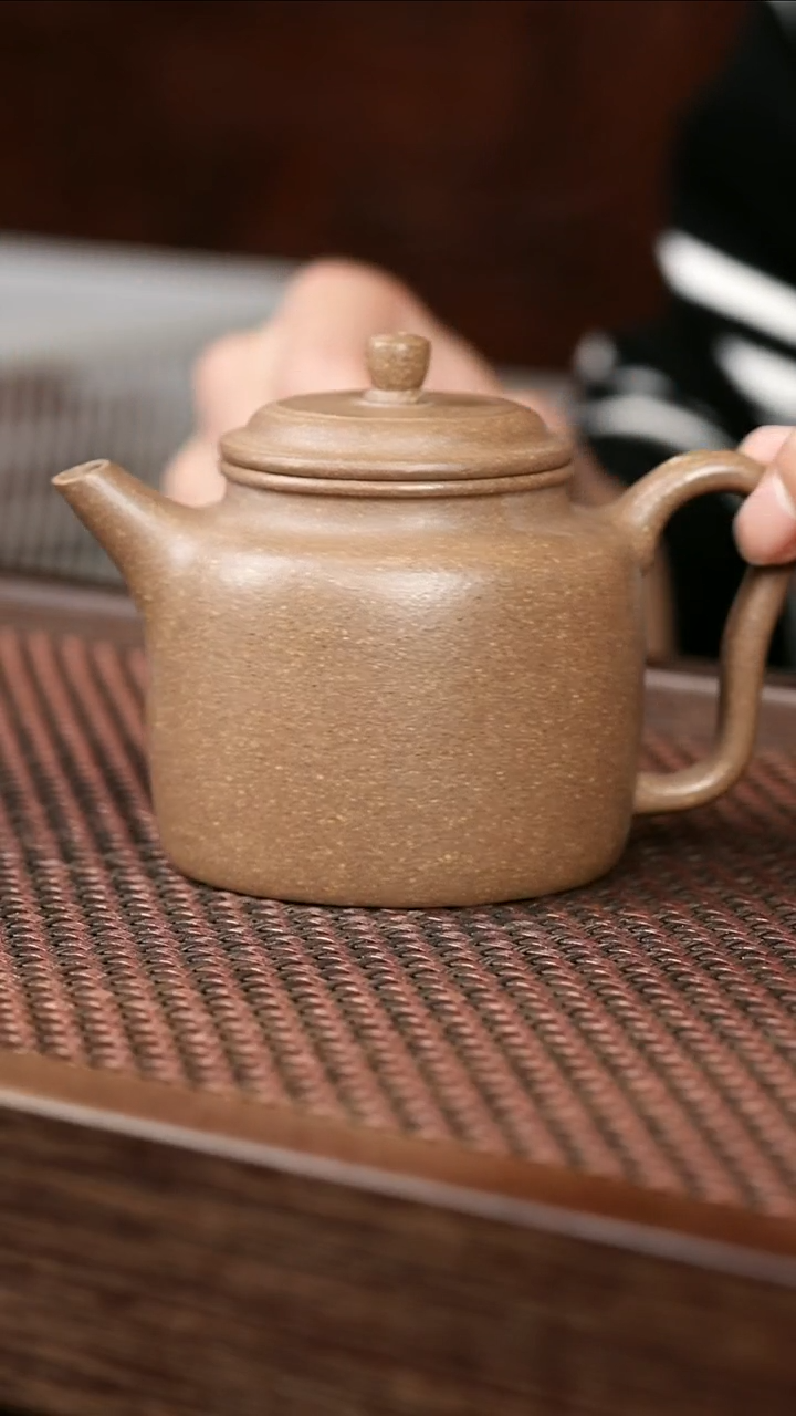 茶壶紫砂芝麻绿汲直