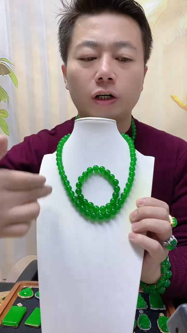 项链14K金镶嵌石英质玉10MM项链