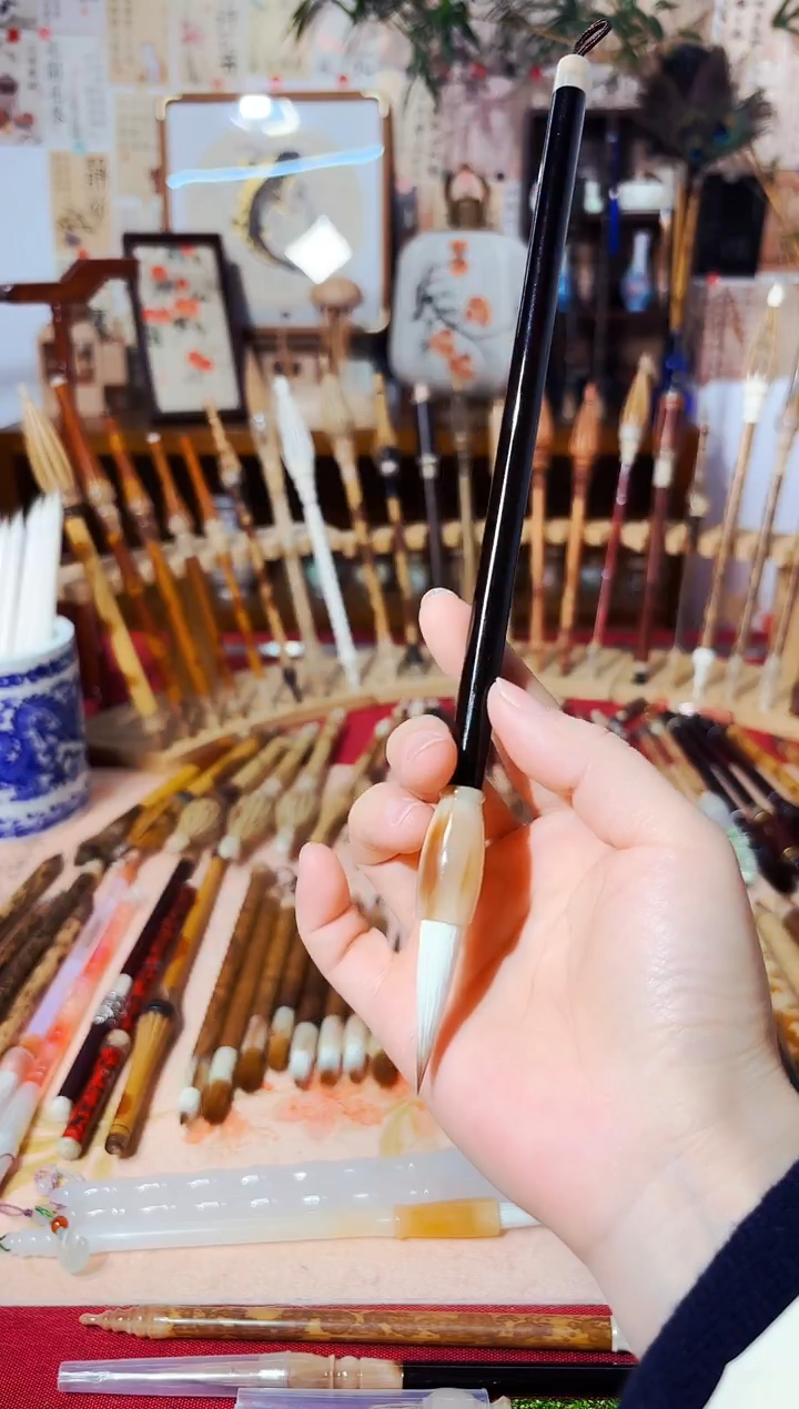 闪8 黑檀牛角纯狼羊兼毫出锋3.7（清水试笔）