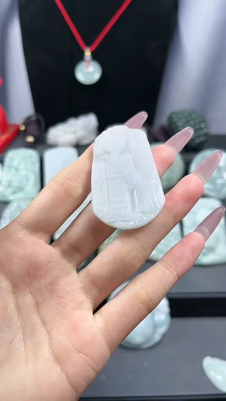 【闪购商品】翡翠颈饰未镶嵌财神爷