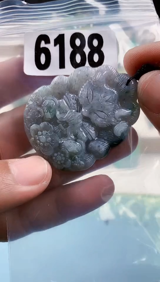 【闪购商品】翡翠挂件未镶嵌天然翡翠吊坠挂件