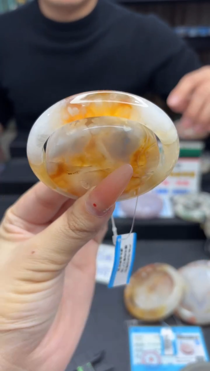 【闪购商品】石英质玉手镯未镶嵌2089（53圈赠送镯心）