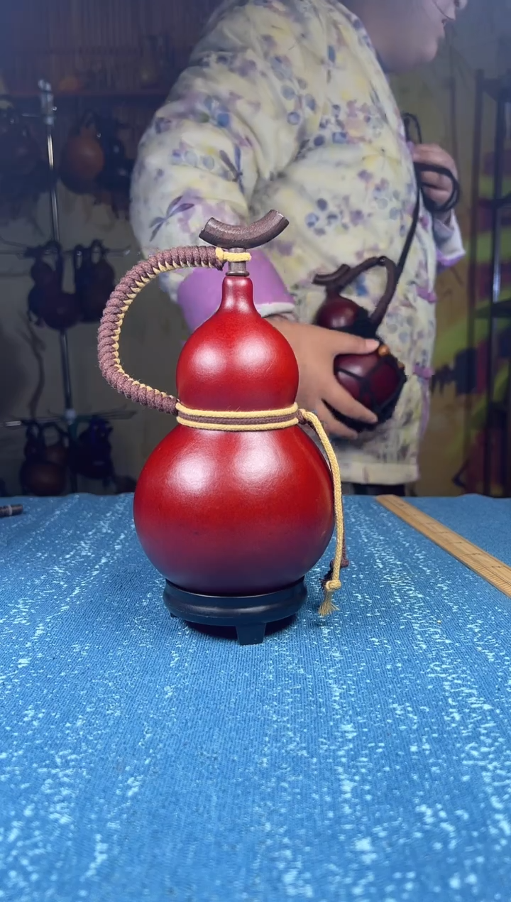 025--大漆酒葫芦--（500ml左右）