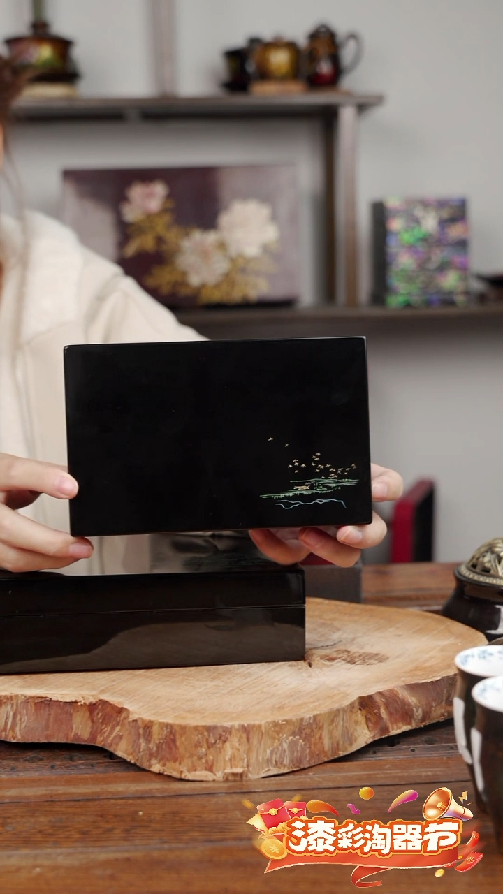 彩绘远山近水长方盒 16*10*5