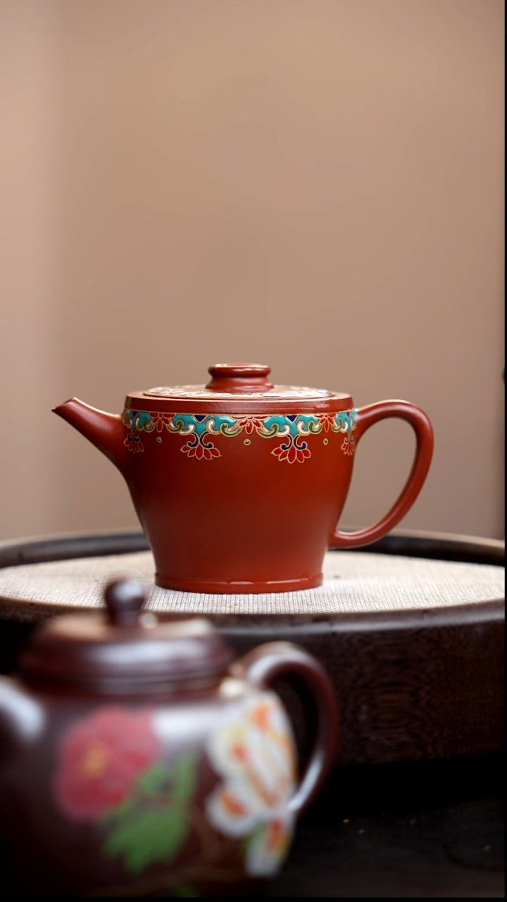 茶壶紫砂大红袍钱币汉瓦珐琅彩