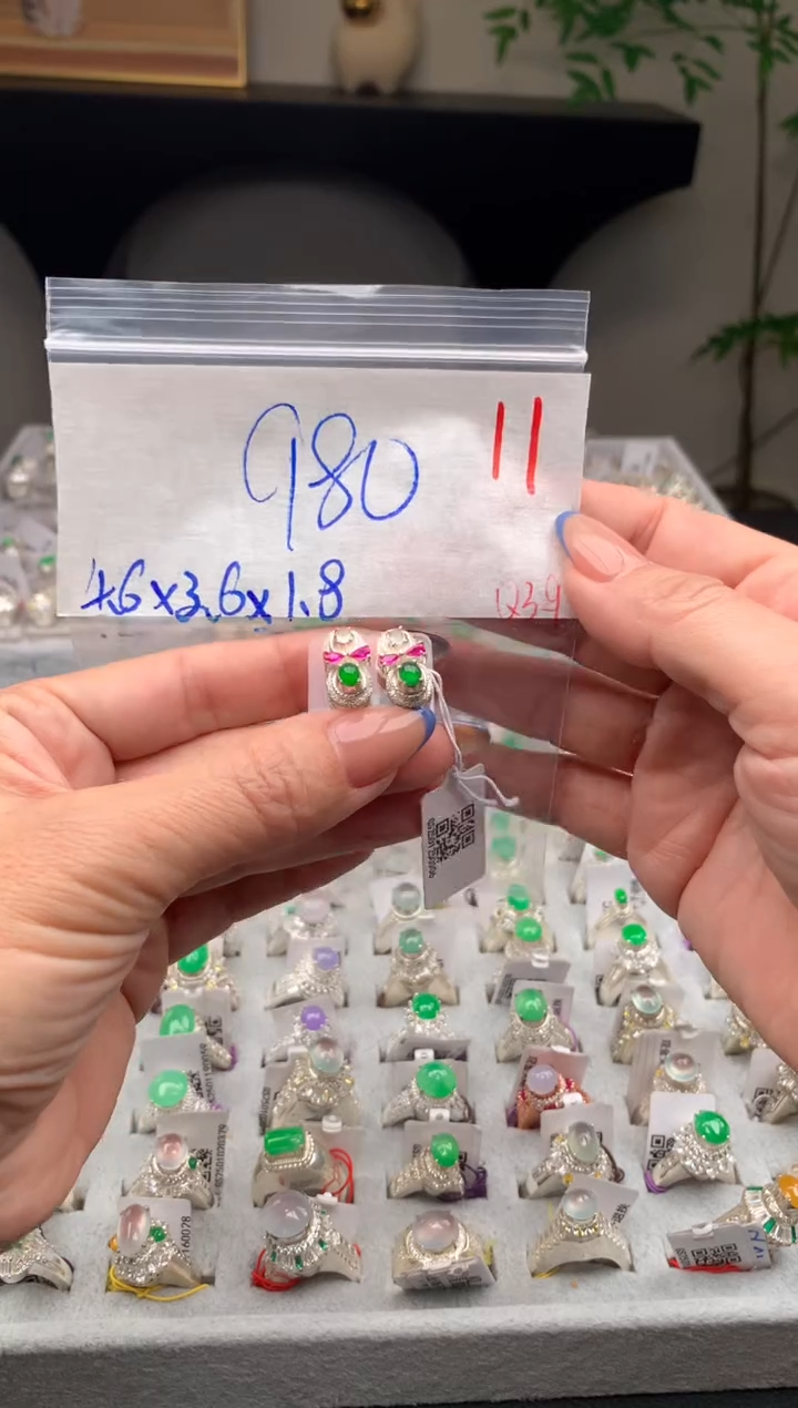 【闪购商品】定制翡翠未镶嵌毛货需精细抛光拍一发一