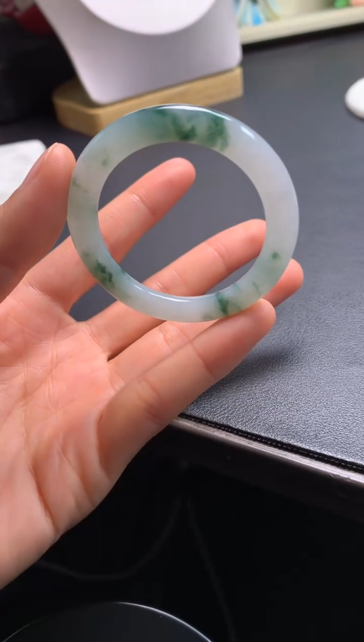 未镶嵌定制翡翠0852804554（41*5*7）