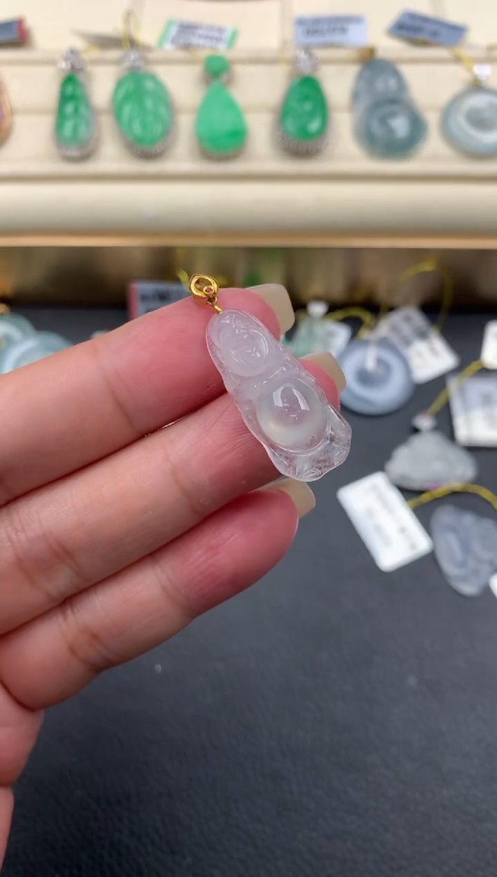 【闪购商品】翡翠颈饰18K金镶嵌Q673     