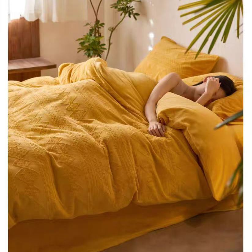 纯色雕花绒四件套-黄