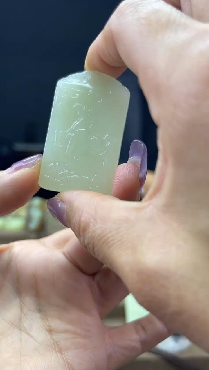 颈饰未镶嵌和田玉1