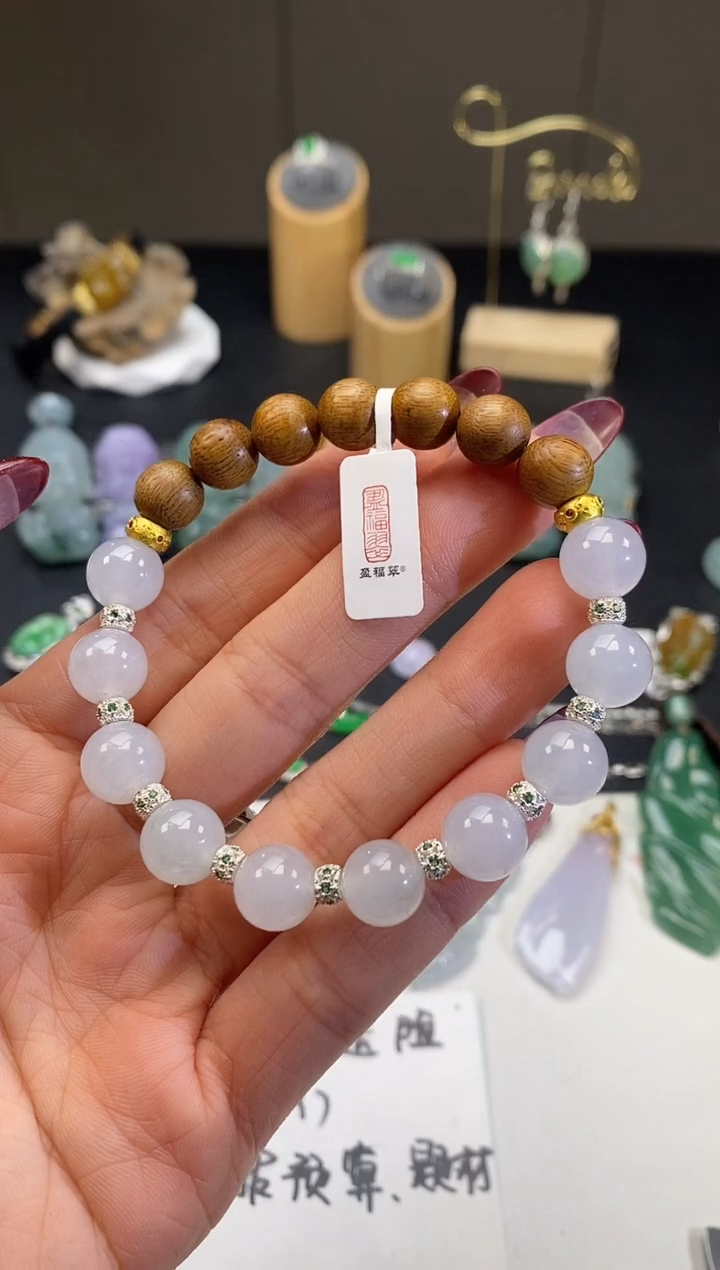 【闪购商品】翡翠吊坠(不含链)未镶嵌手串