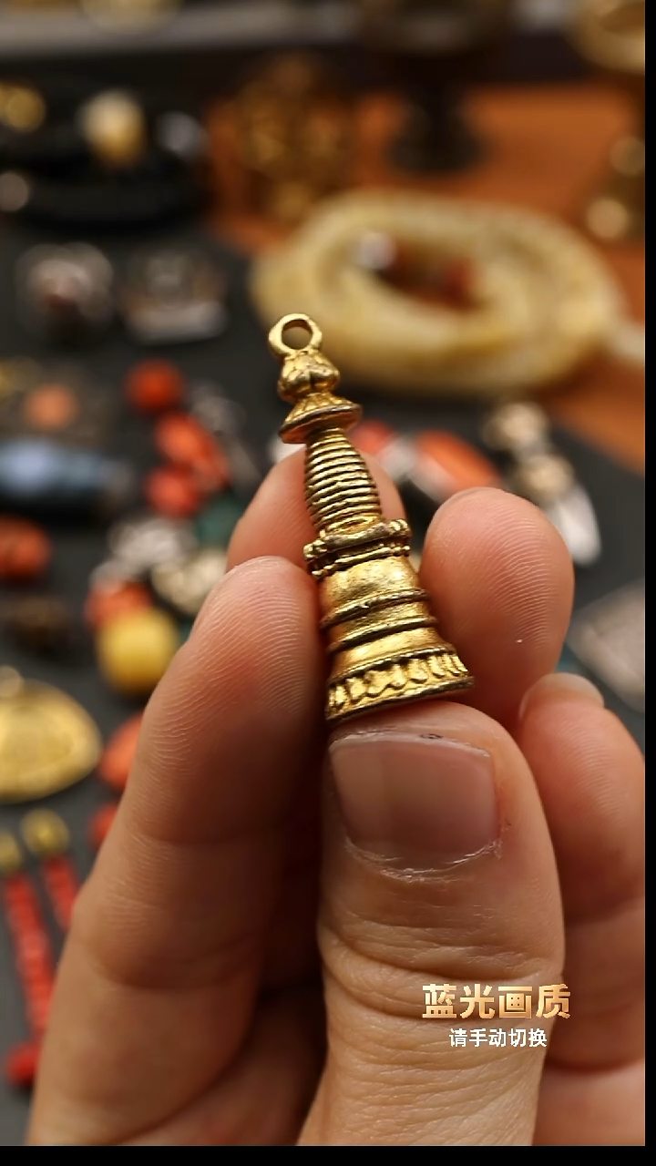 紫檀鎏金小塔子1111