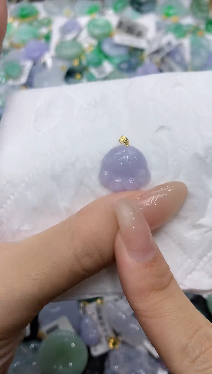颈饰18K金镶嵌翡翠111111111111