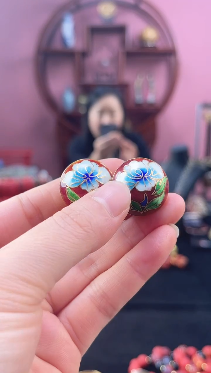 非遗 景泰蓝耳扣 砖红