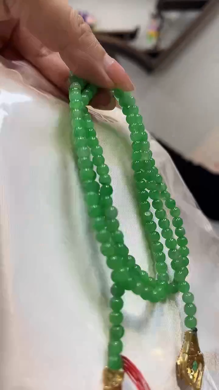 【闪购商品】砖雕h20 果阳绿项链 卡4mm