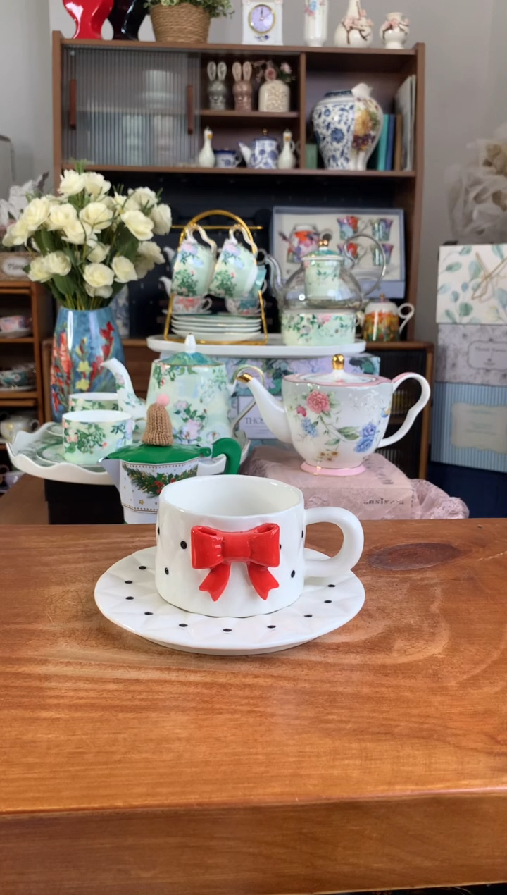 陶瓷【限时福利】红色蝴蝶结杯碟