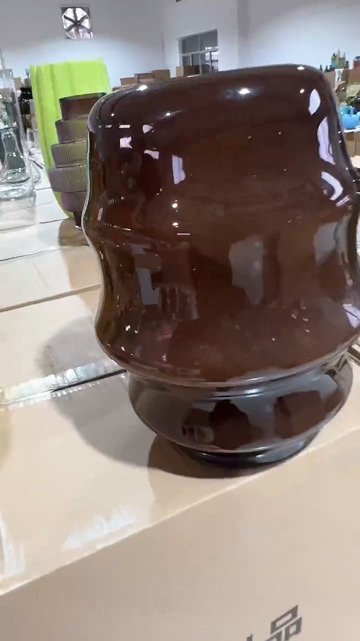 【闪购商品】玻璃咖色