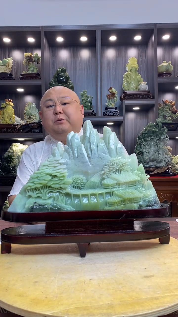 玉本****?玉岫岩料手工雕刻摆件居家装饰送礼一物一图