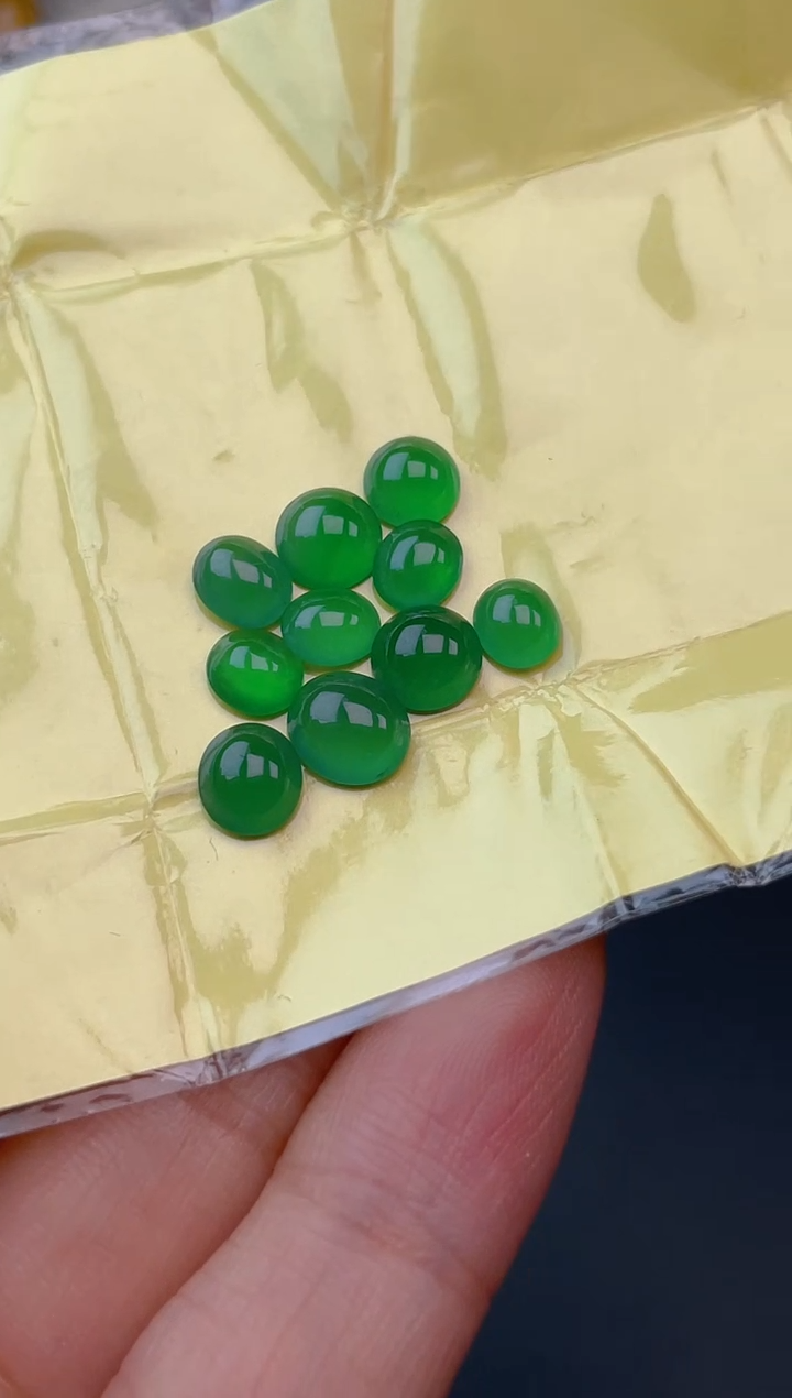 未镶嵌定制翡翠天然翡翠蛋面17
