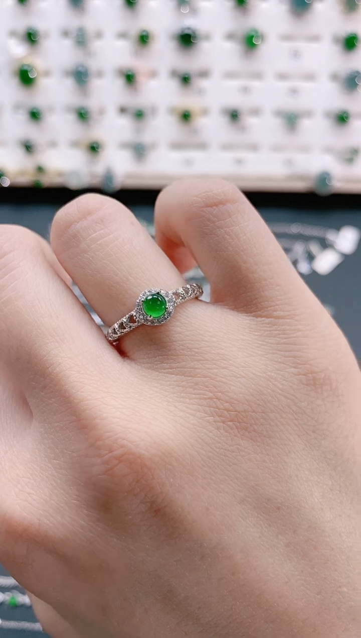 【闪购商品】翡翠戒指银S925镶嵌天然翡翠