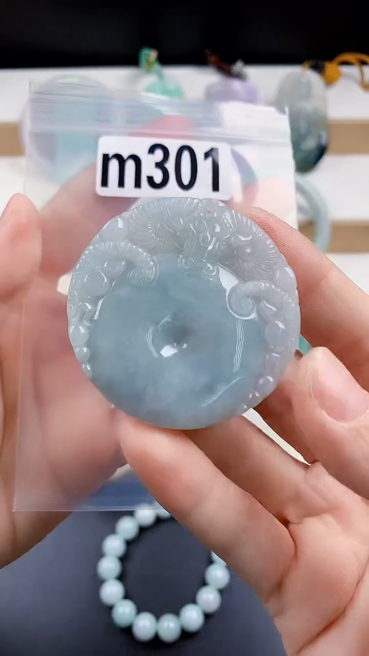 颈饰未镶嵌翡翠天然翡翠吊坠挂件