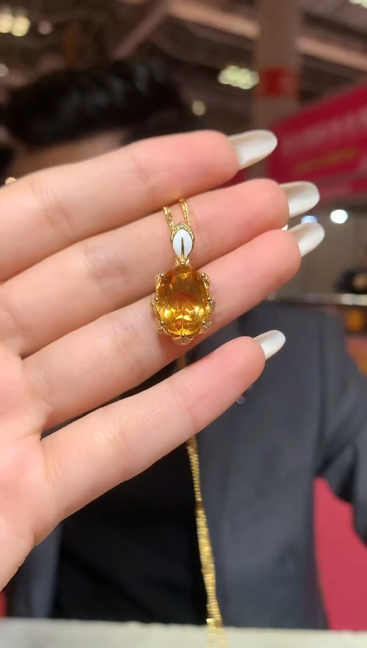 吊坠(赠链)银S925镶嵌水晶【宝石世家严选】