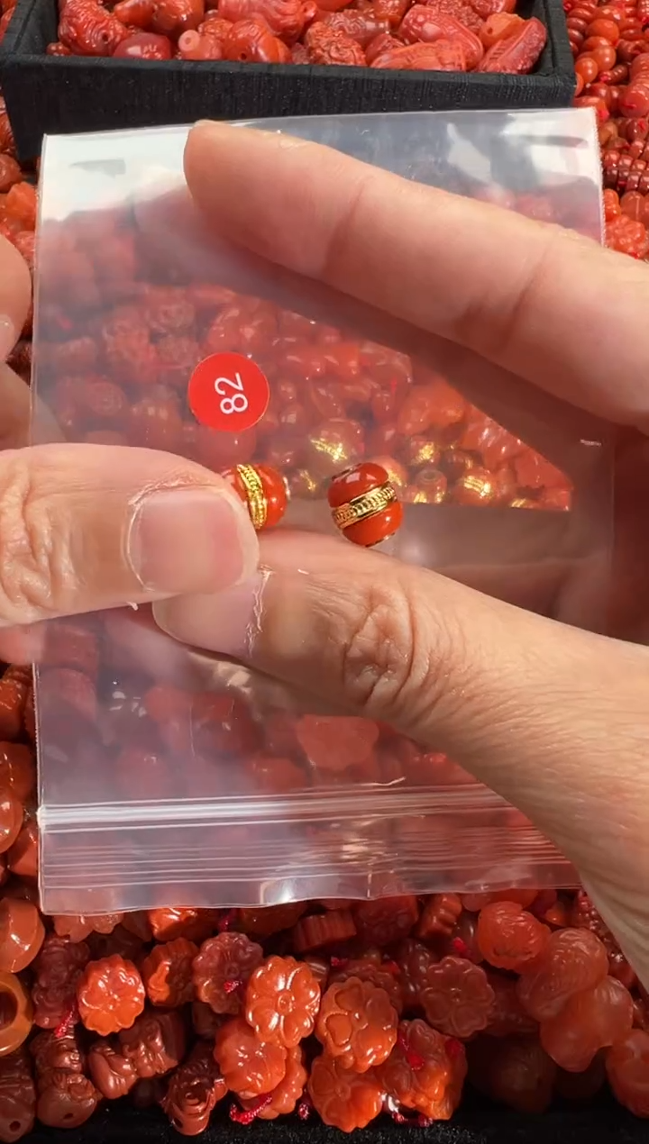 【闪购商品】南红玛瑙颈饰未镶嵌1