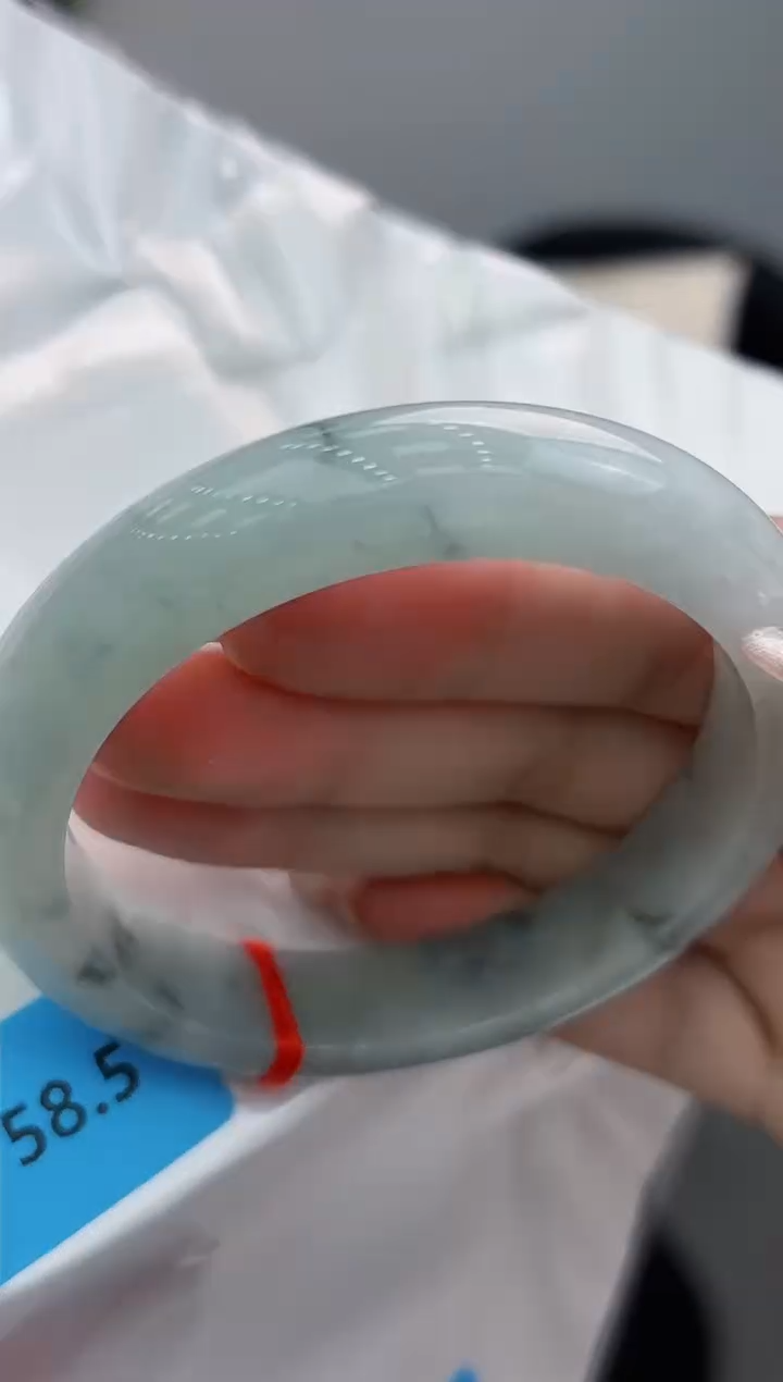【闪购商品】翡翠手镯未镶嵌翡翠手镯