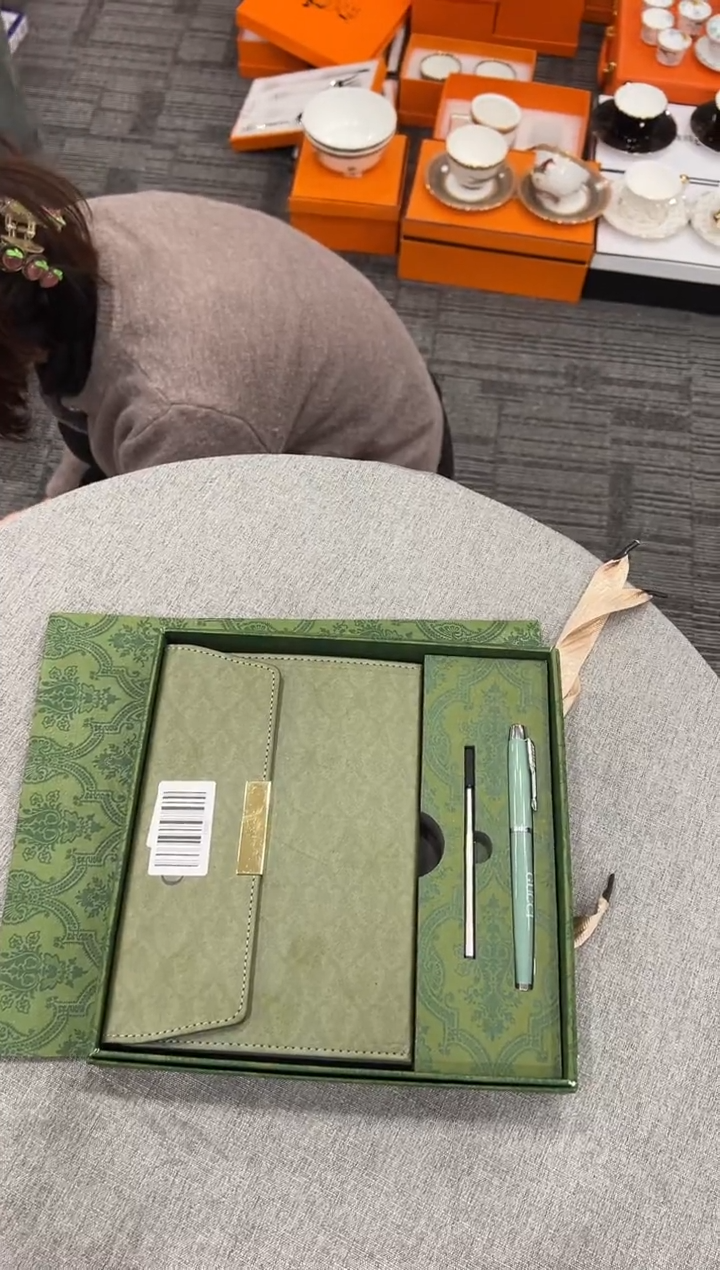 【闪购商品】杯H886--------------