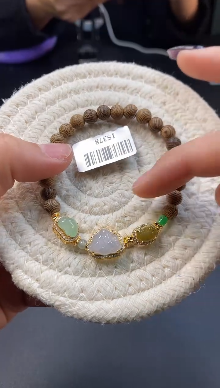 颈饰银S925镶嵌翡翠净货15378