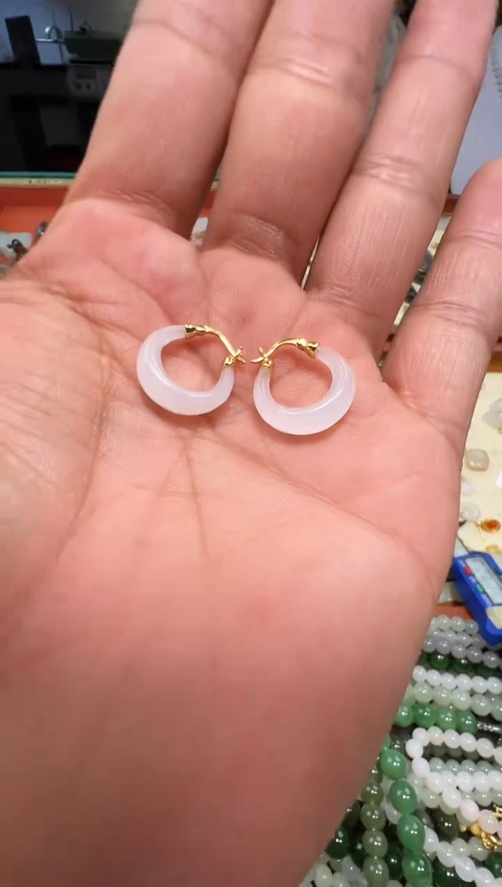 【闪购商品】和田玉耳坠银S925镶嵌和田玉耳坠多样性发货拍一发一