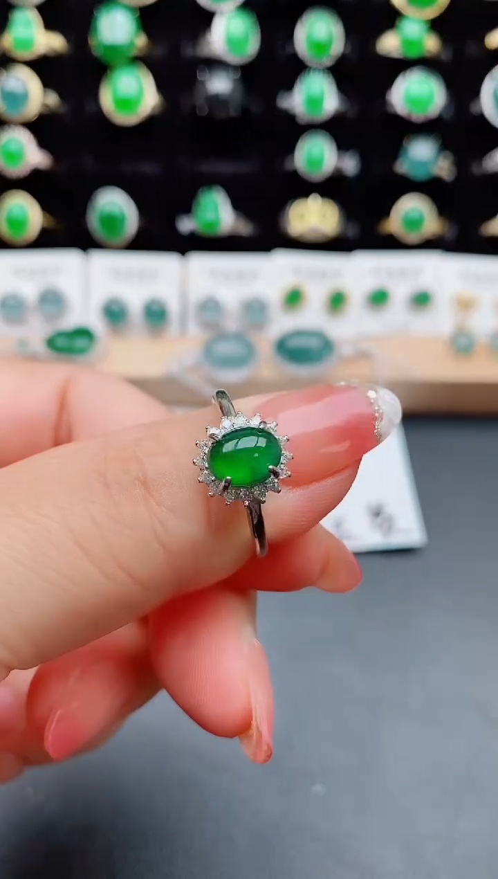 【闪购商品】翡翠戒指银S925镶嵌805800
