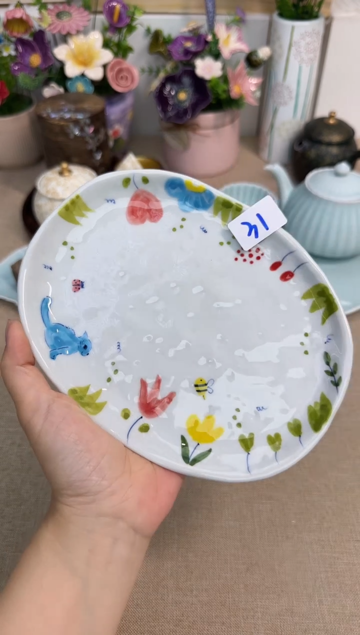 瓷片泡泡家的瓷器真好看