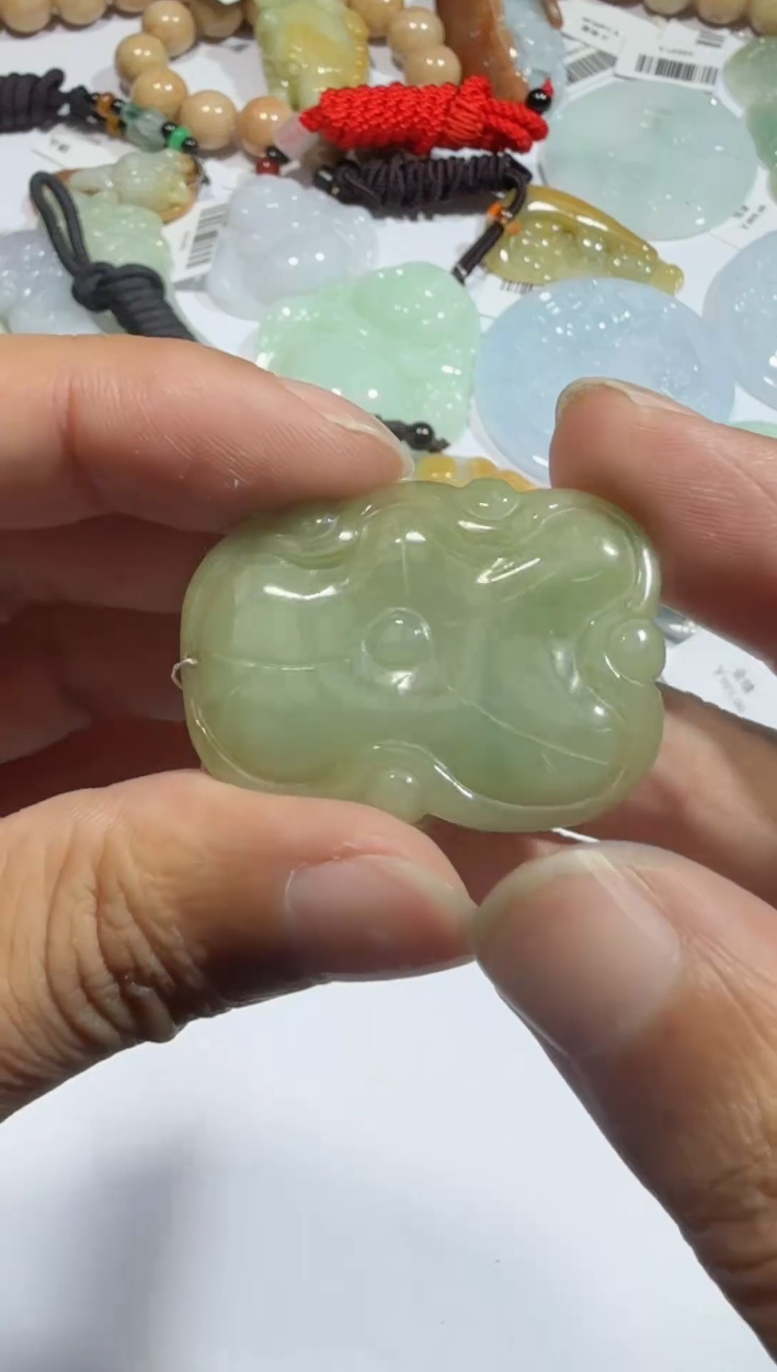 【闪购商品】翡翠吊坠(不含链)未镶嵌00001910